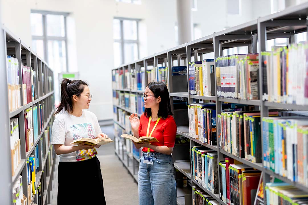 学院课程列表